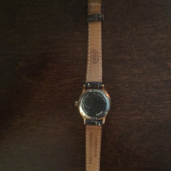 Fossil Lady’s Watch - Picture 4 of 4